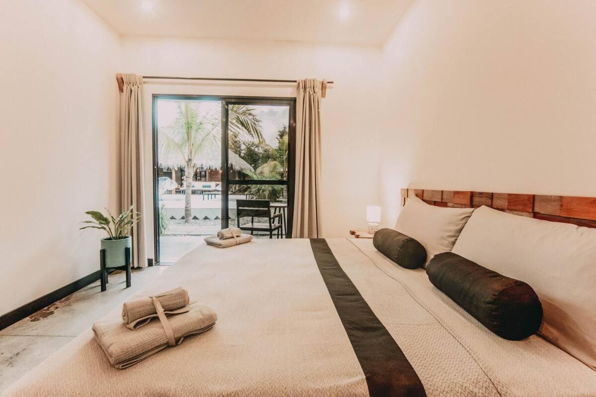 Surf And Yoga Retreat Nicaragua Hostel La Albina ภายนอก รูปภาพ